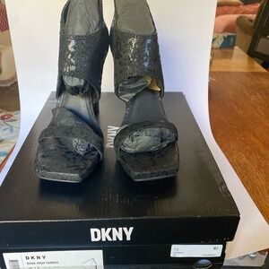 New DKNY Dava Women's Dark Gunmetal High Heel Sandals Size 7.5